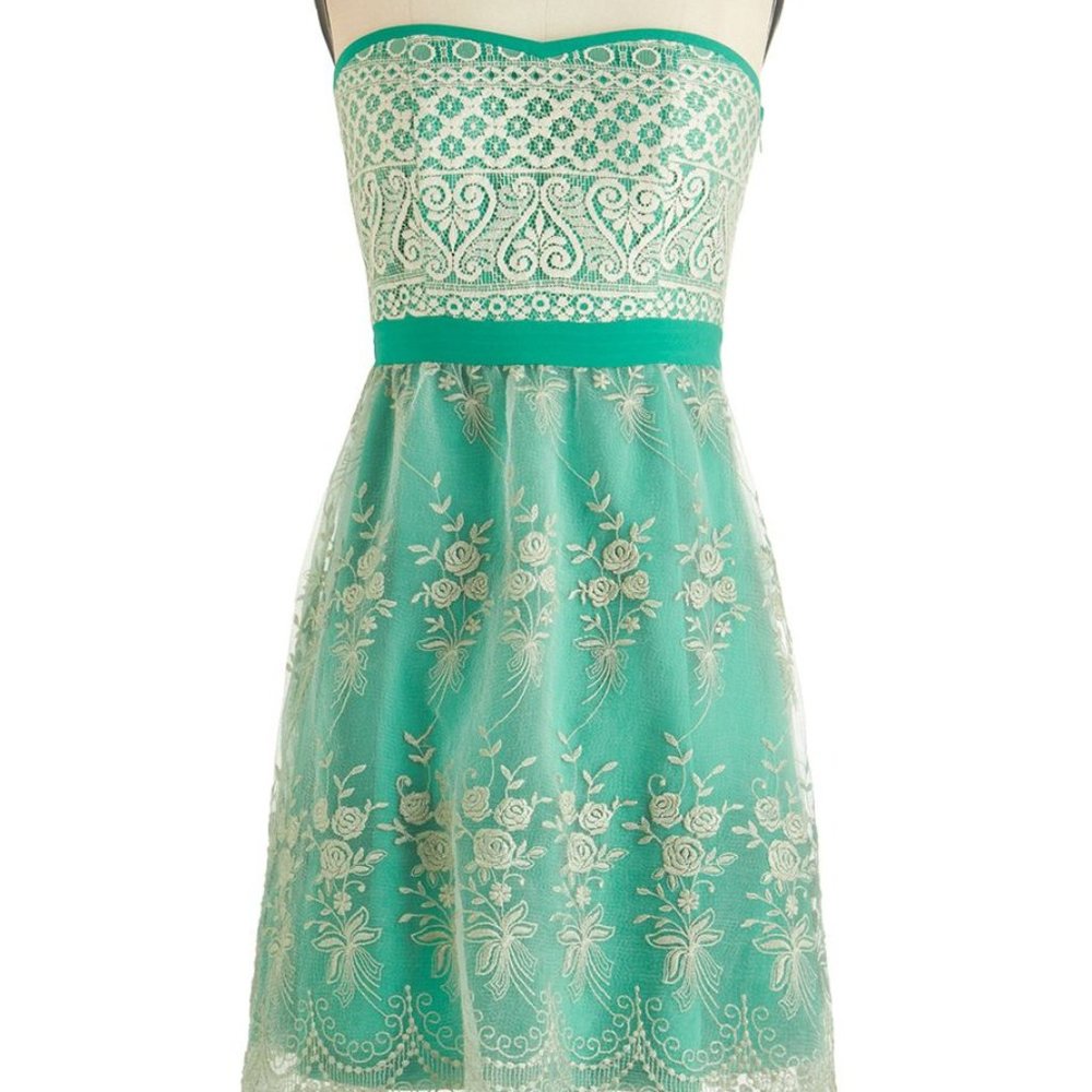 Modcloth Scene Stealing Sweetie Dress NWT Size S